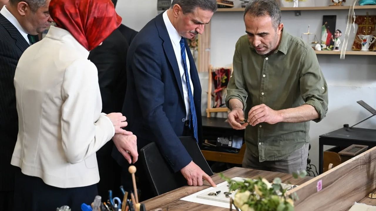 Erzurum'da 'Sanatın Diliyle Değerlerimiz' sergisi açıldı