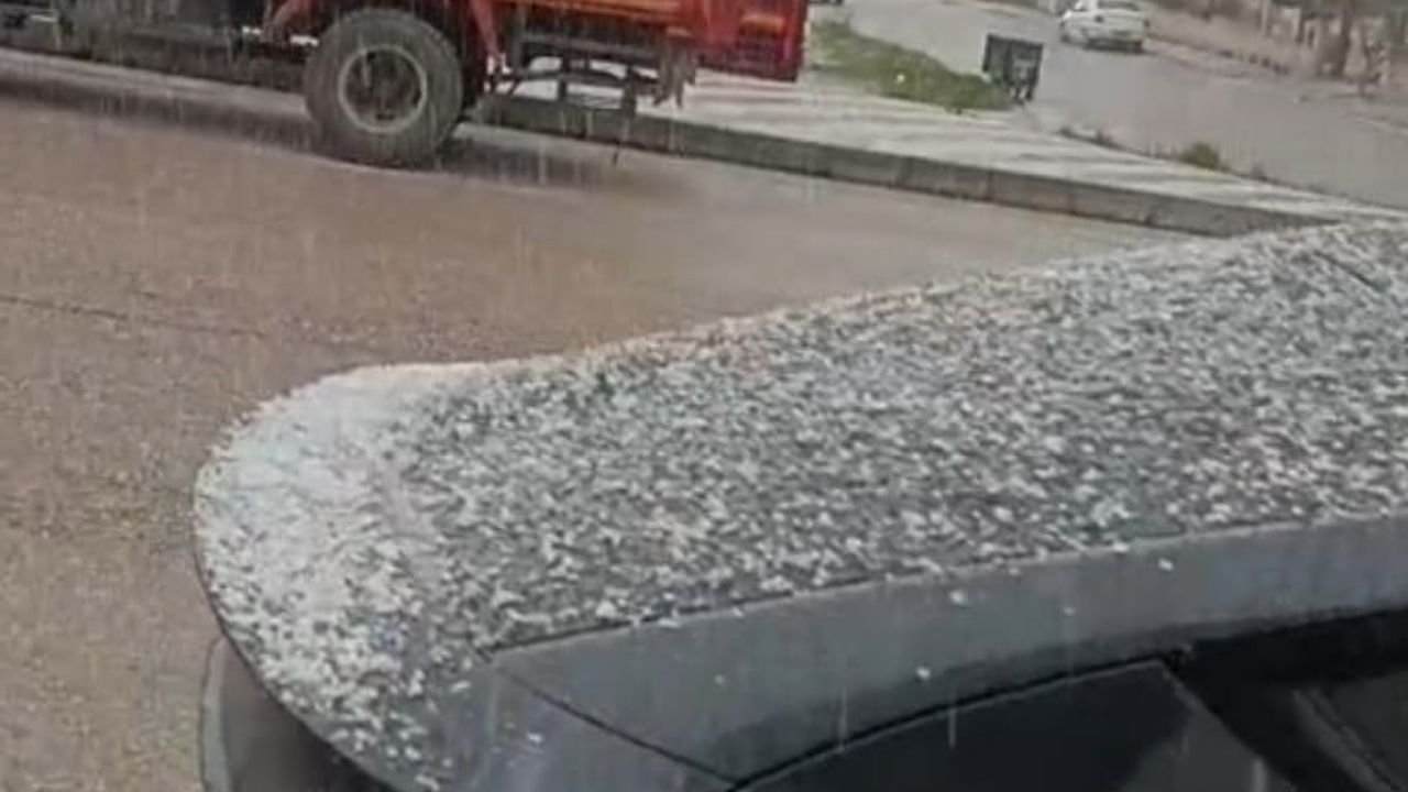 Eskişehir'de Nisan Ayında Yüksek Kesimlere Kar Yağışı