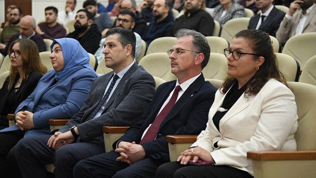ETÜ'de KİDR Kapsamında Kalite Güvencesi Bilgilendirme Toplantısı