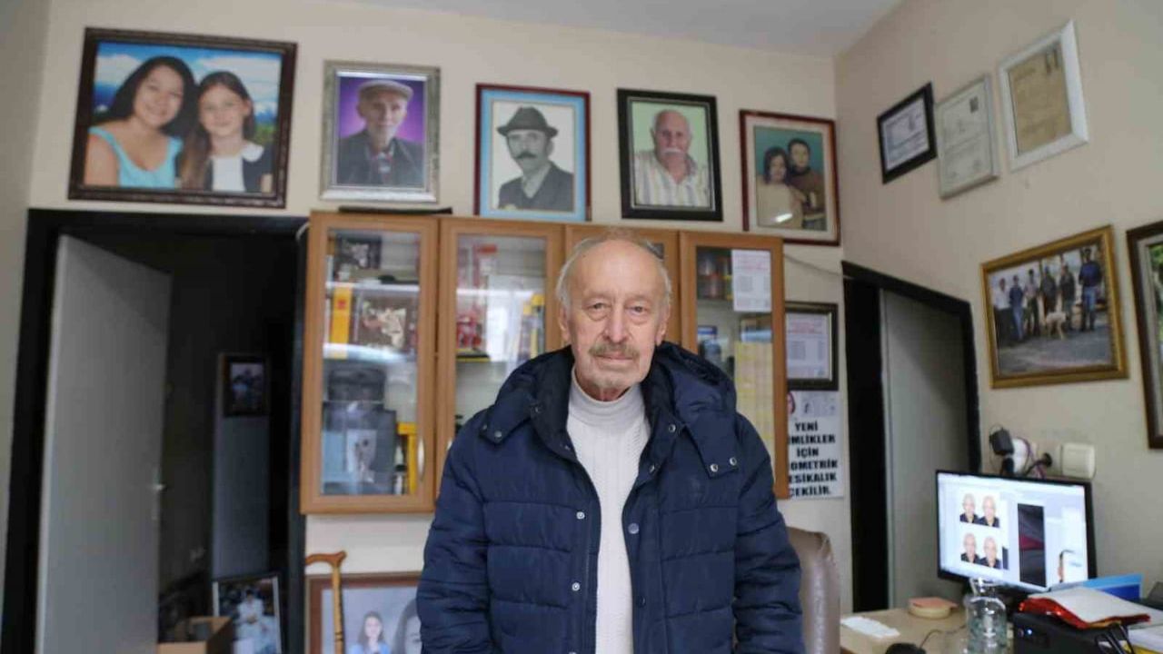 Fatsa'da 53 Yıldır Fotoğrafçılık Yapan Dursun Özkan