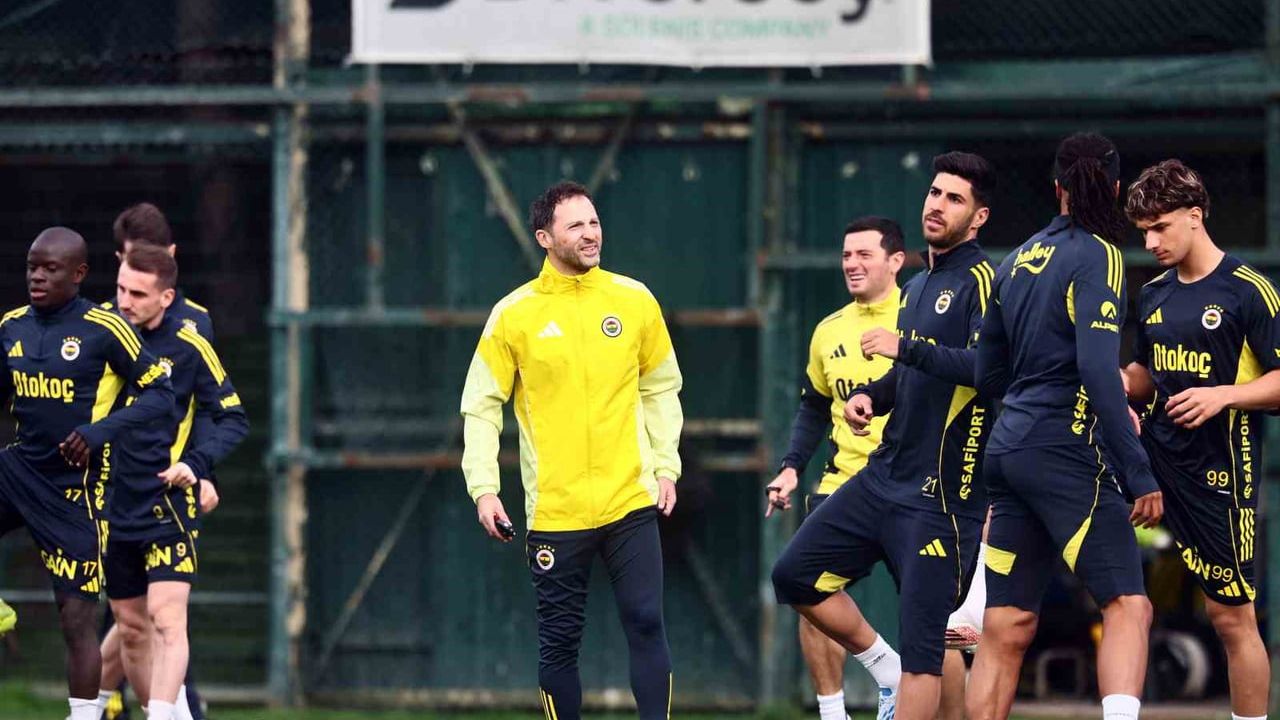 Fenerbahçe, Beşiktaş maçının hazırlıklarını tamamladı