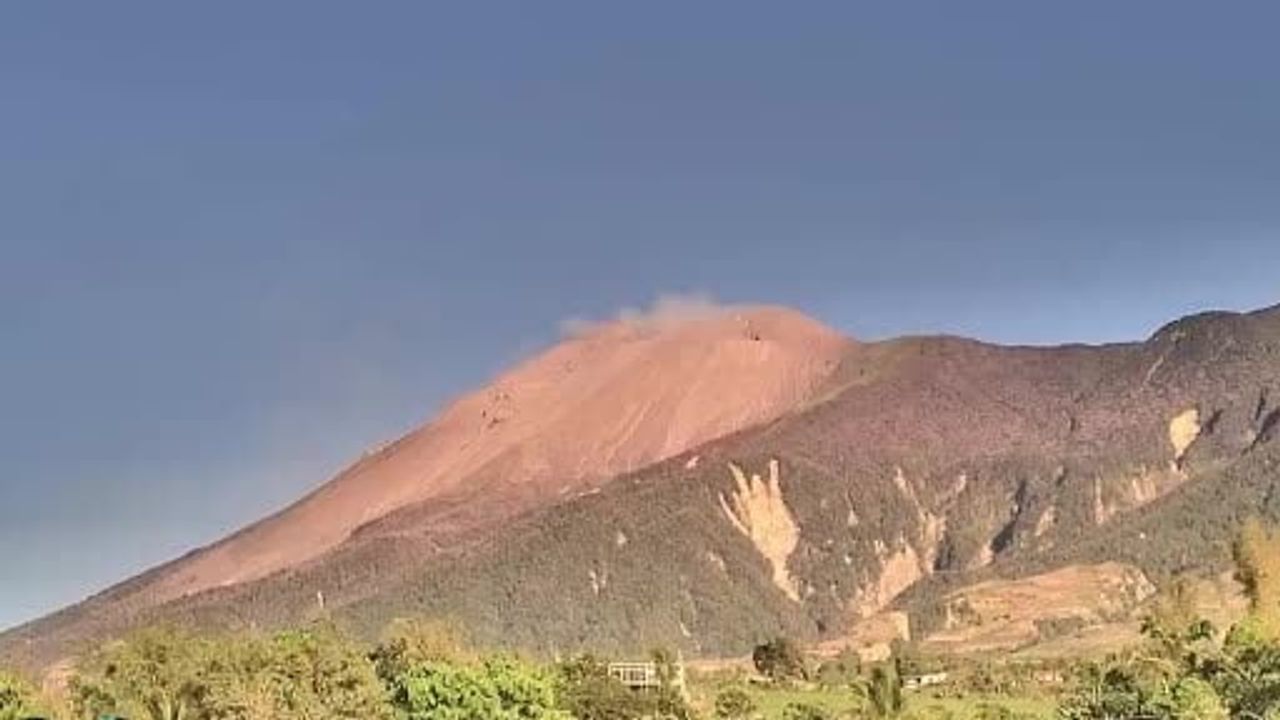 Filipinler’de Kanlaon ve Taal Yanardağlarında Patlama; PHIVOLCS-DOST Uyarıları Sürüyor