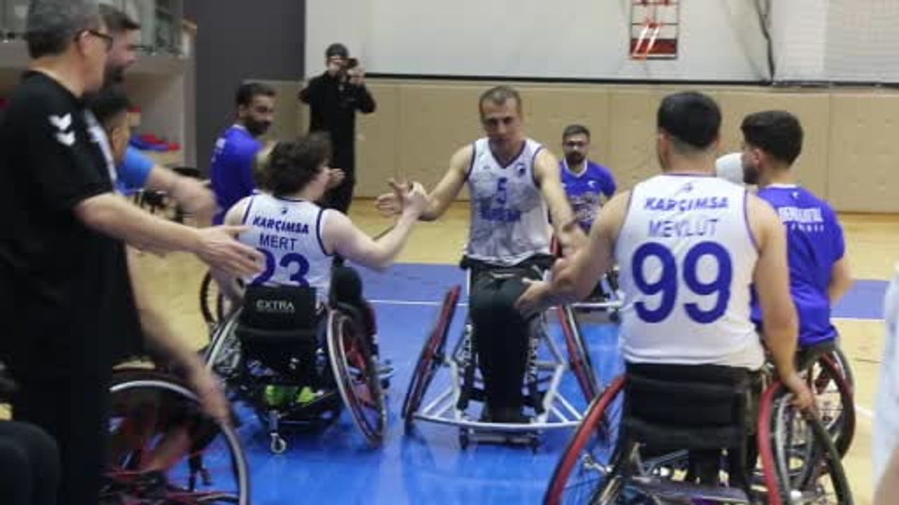 Galatasaray, Karabük Demir Kartal'ı 85-57 yenerek Tekerlekli Sandalye Basketbol Ligi'nde lider oldu