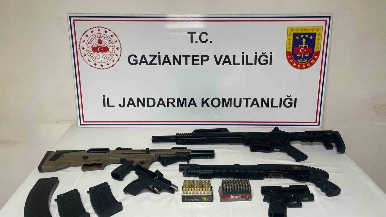 Gaziantep'te Mart ayı operasyonlarında 23 ruhsatsız silah ele geçirildi, 19 gözaltı