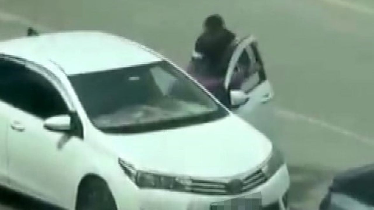 Gaziantep'te trafikte darp anları cep telefonu kamerasında