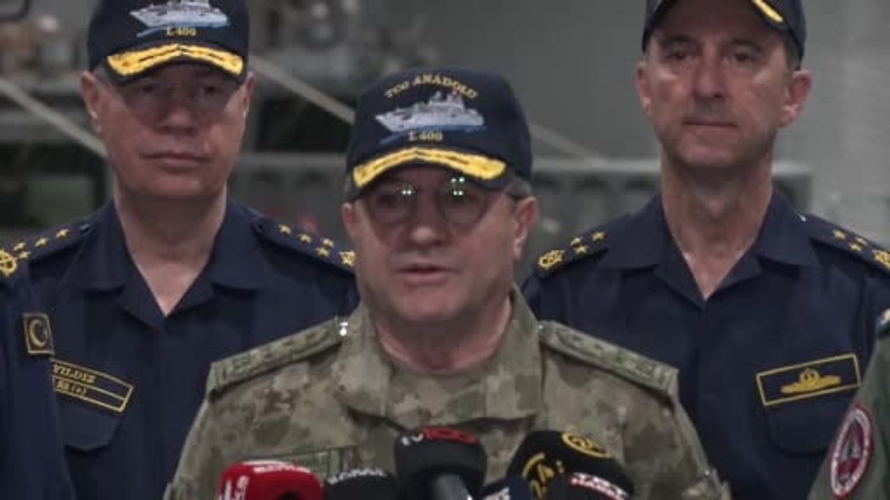 Genelkurmay Başkanı Orgeneral Selçuk Bayraktaroğlu: Mavi Vatan 2026'da TB-3 ile 'Kamikaze İDA' imhası gerçekleştirildi