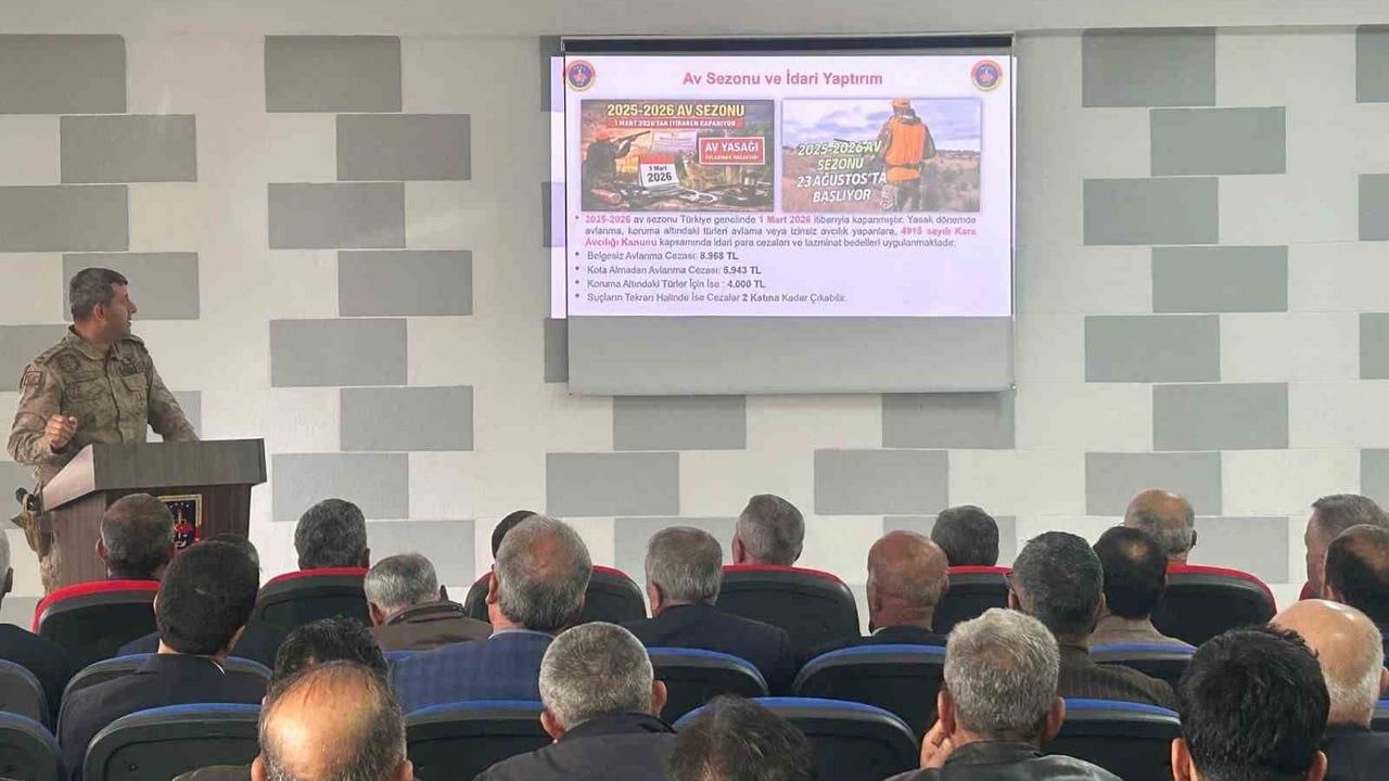 Gercüş’te Muhtarlara Kapsamlı Bilgilendirme Eğitimi: Güvenlik, Dolandırıcılık ve Anız Yangınları