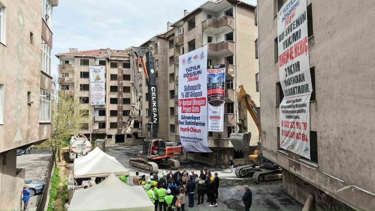 Görsevkent Sitesi yüzde 100 uzlaşmalı kentsel dönüşüme girerek yıkıldı