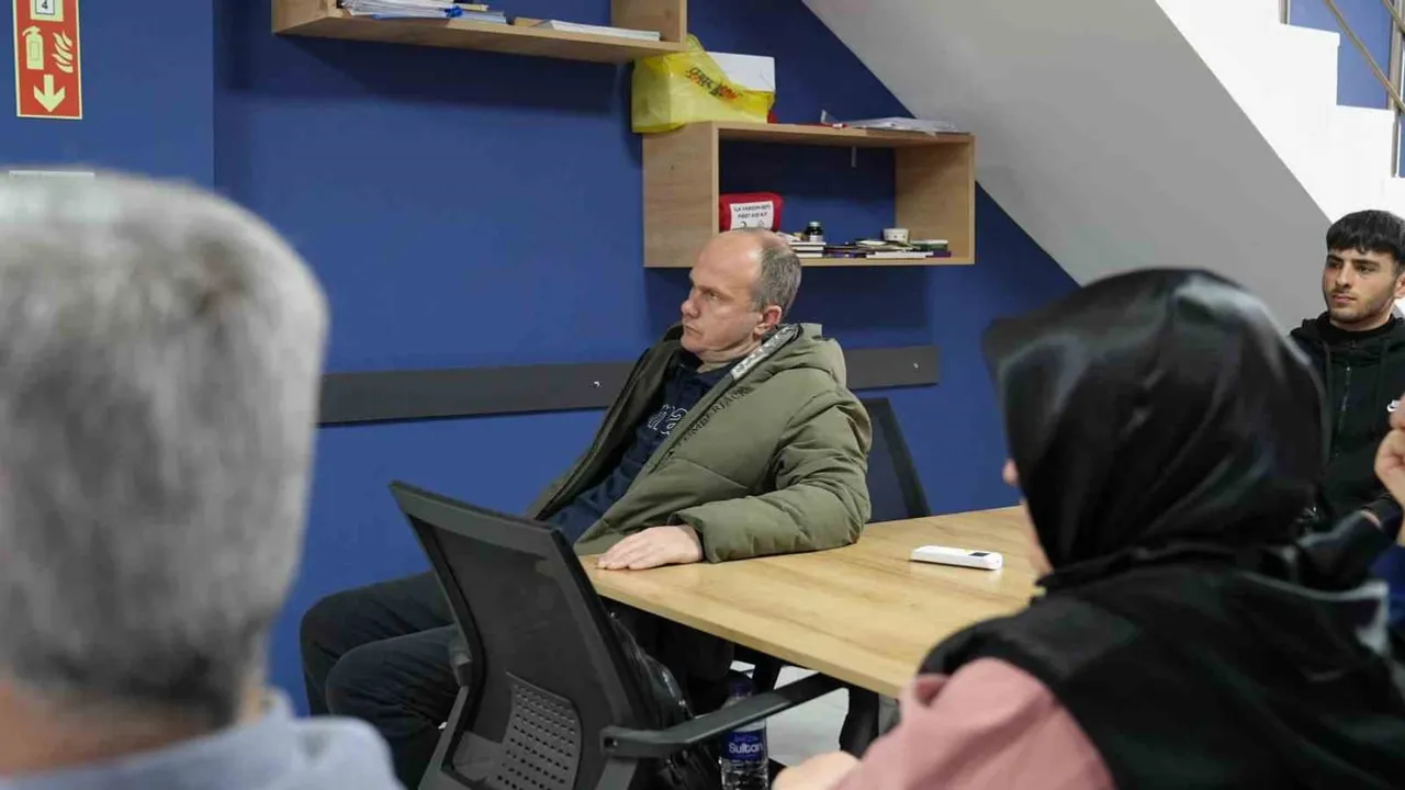 Gürsu'da Emlak Danışmanlığı Kursu Başladı — Kollektif Kariyer Merkezi ve Halk Eğitim İş Birliği