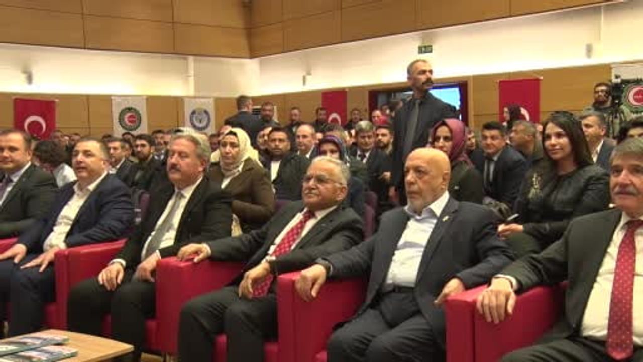 HAK-İŞ Başkanı Mahmut Arslan: Vergi sistemimizde ciddi bir sorun var