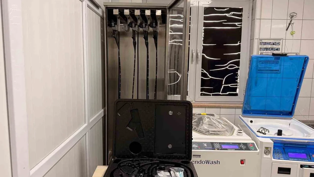 Hakkari Devlet Hastanesi'ne ERCP cihazı kuruldu: Safra ve pankreas işlemlerinde şehirde tedavi imkânı