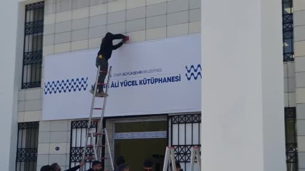 Hasan Ali Yücel Kütüphanesi İzmir Kültürpark’ta hizmete girdi