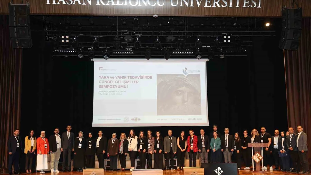 Hasan Kalyoncu Üniversitesi'nde 'Yara ve Yanık Tedavisinde Güncel Gelişmeler Sempozyumu-I' gerçekleştirildi
