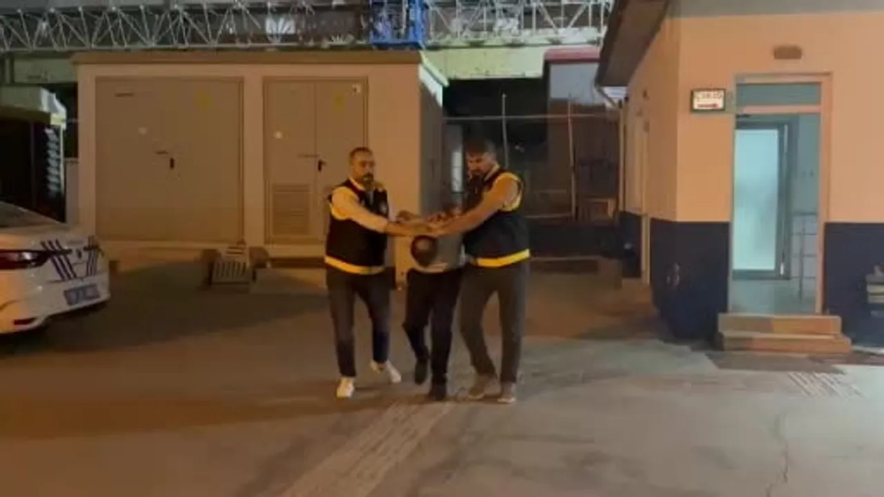 Hatay'da 39 yıl 3 ay hapisle aranan E.A., başkasının kimliğiyle İskenderun'da yakalandı