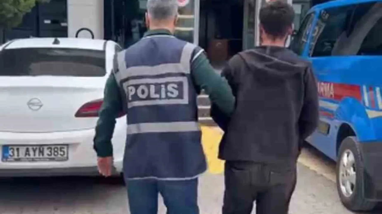 Hatay'da hapis cezasıyla aranan 3 kişi yakalandı ve tutuklandı