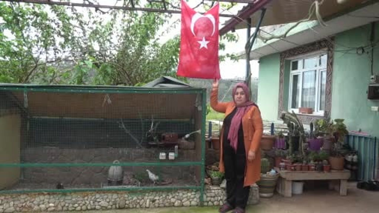 Hatay'da şehit Kadir Hasan Demiral'in annesinin Galatasaray forması talebi karşılandı