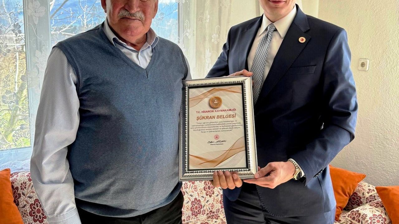 Hisarcık’ta gazilere Şükran Belgeleri takdim edildi: Kaymakam Atam’ın köy ziyaretleri