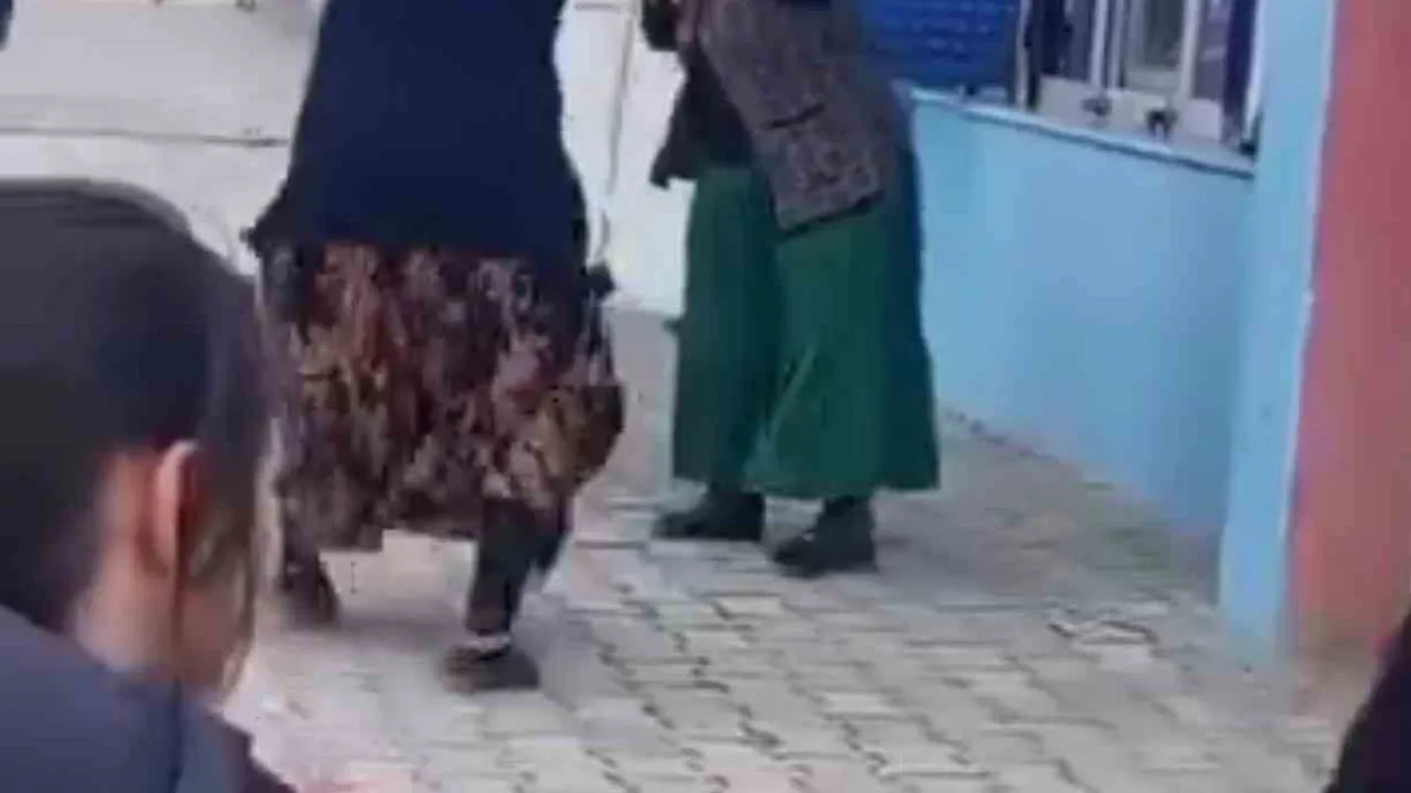 Iğdır'da Şehit Şevki Akgün Ortaokulu'nda kantin görevlisine saldırı