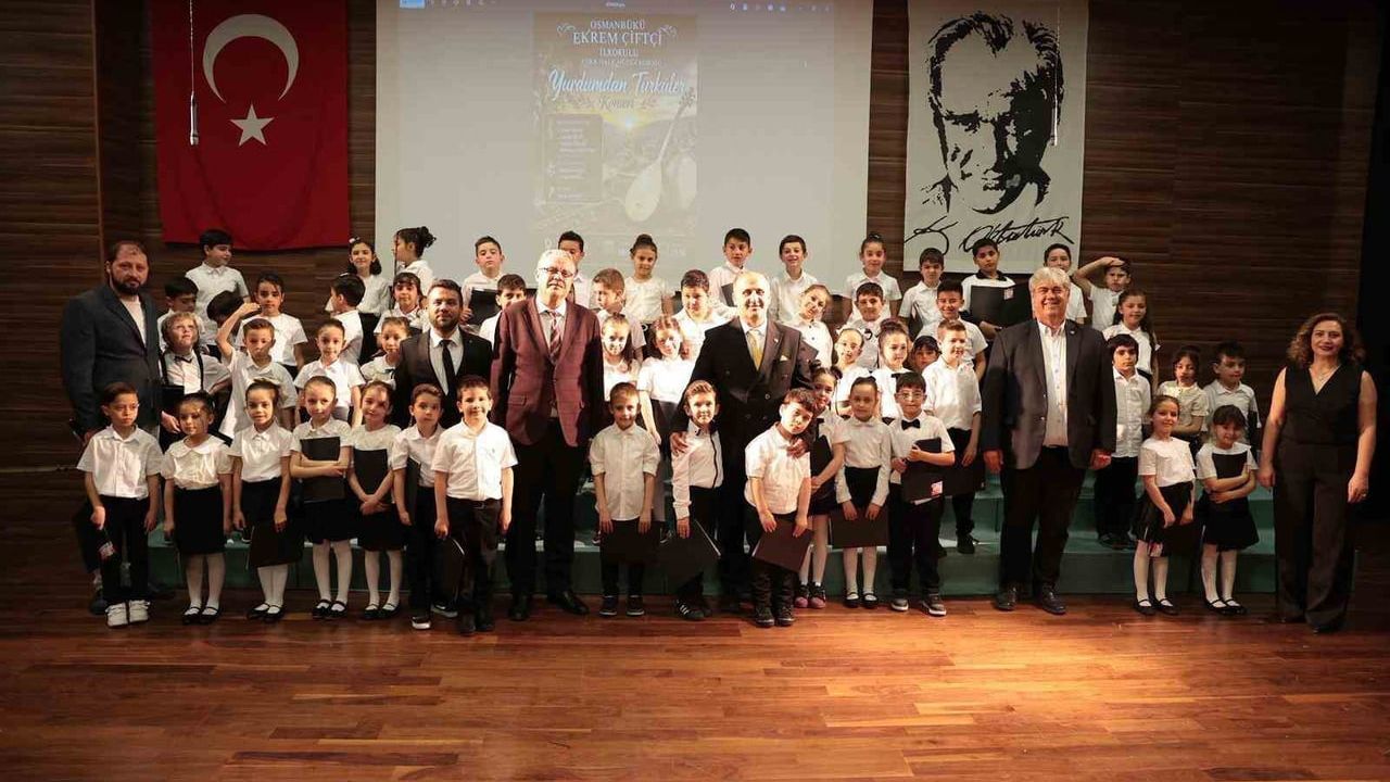 İncirliova’da 'Yurdumdan Türküler' programı: Osmanbükü Ekrem Çiftçi İlkokulu’ndan minik korodan türkü şöleni