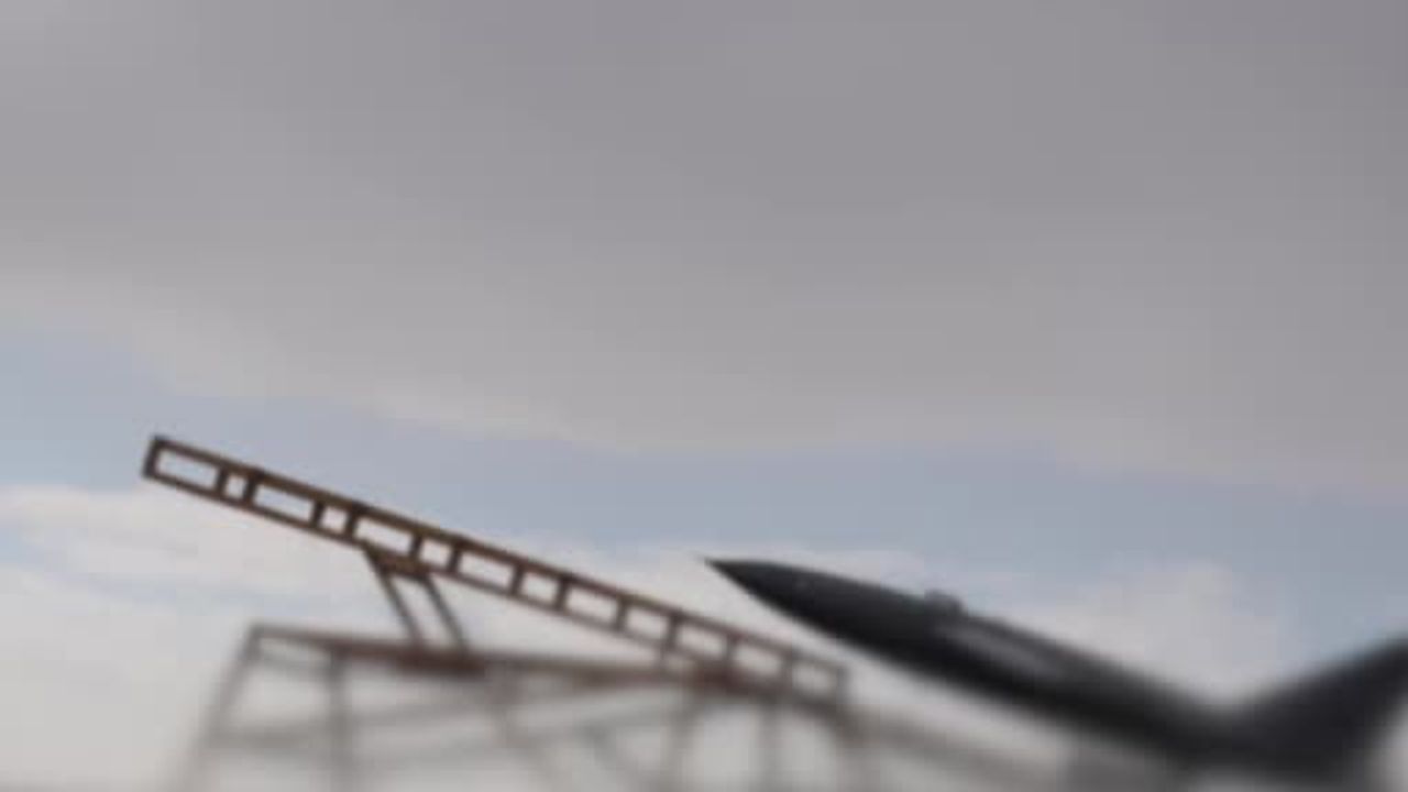 İran: Dimona, Cebel Ali Limanı ve Ahmed el-Cabir Hava Üssü İHA'larla hedef alındı