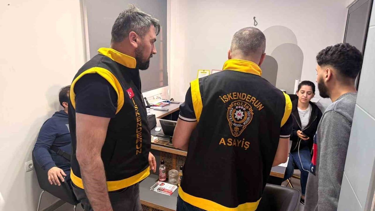 İskenderun’da araç kiralama işletmelerine polis denetimi — 6 Nisan uygulaması