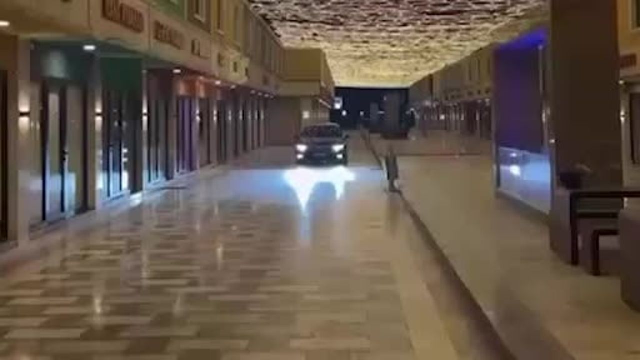 İskenderun'da araç trafiğine kapalı çarşıya giren sürücüye 30 bin TL ceza