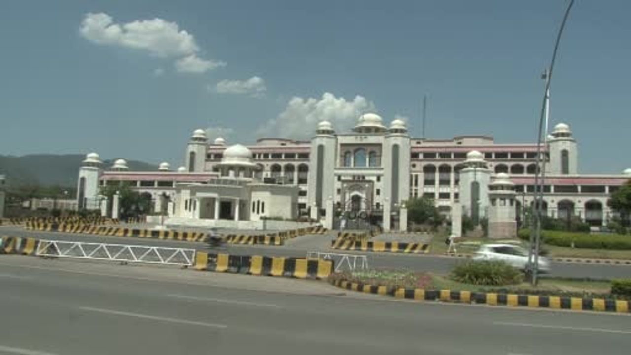 İslamabad'da ABD-İran Görüşmeleri Öncesi Güvenlik Önlemleri Artırıldı