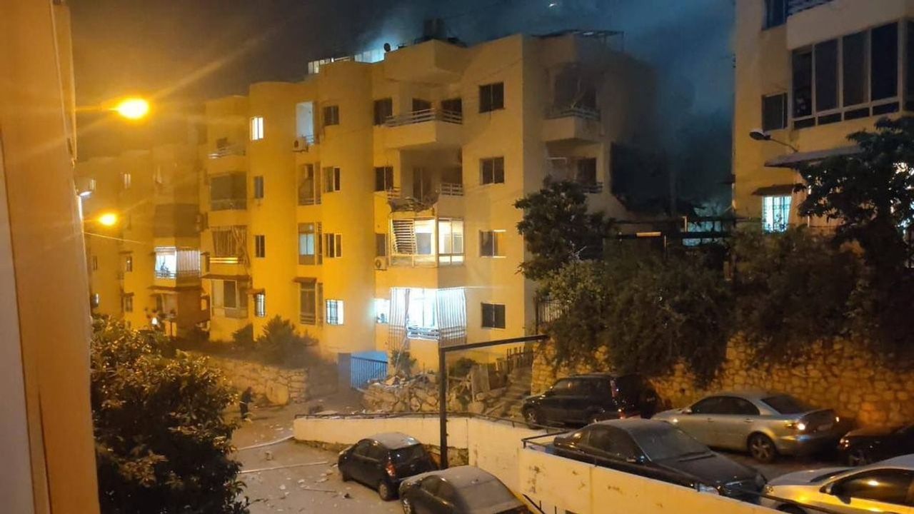 İsrail saldırısı Ain Saadeh’teki apartmanı hedef aldı: En az 3 ölü, 3 yaralı