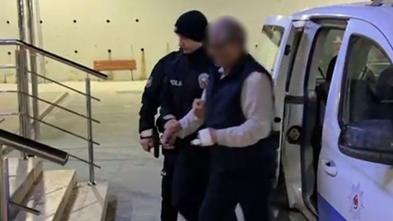 İstanbul'da Bulduğu Hediye Kartlarını Kullanan Şüpheli Yakalandı