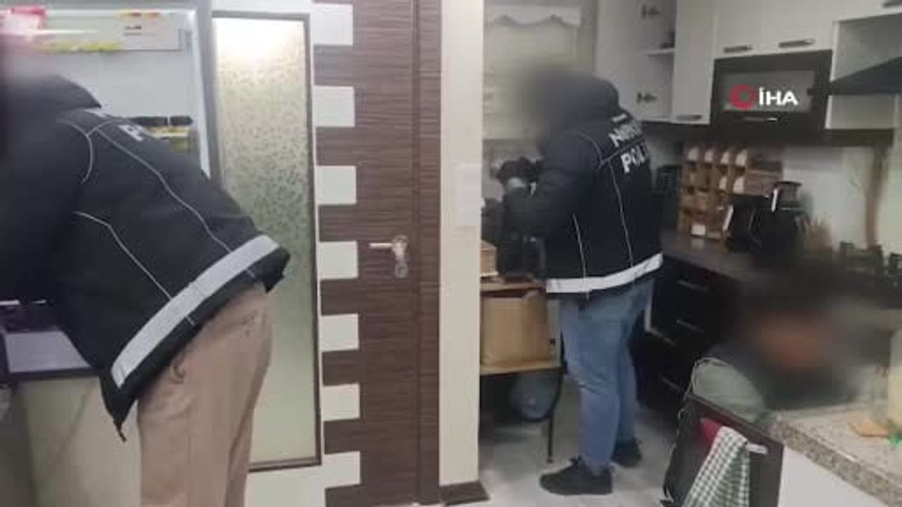 İstanbul’da üç ilçede uyuşturucu operasyonu: 147 bin sentetik hap ve 11 kilo 500 gram skunk ele geçirildi