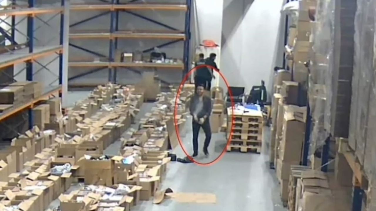 İstanbul Havalimanı'nda 4 Gümrük Personeli Usulsüzlük İddiasıyla Gözaltına Alındı