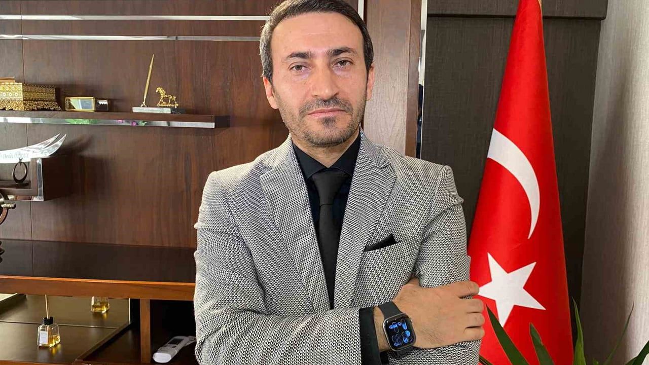 İzmir'de avukatın profil fotoğrafı klonlanarak sahte hesapla dolandırıcılık girişimi