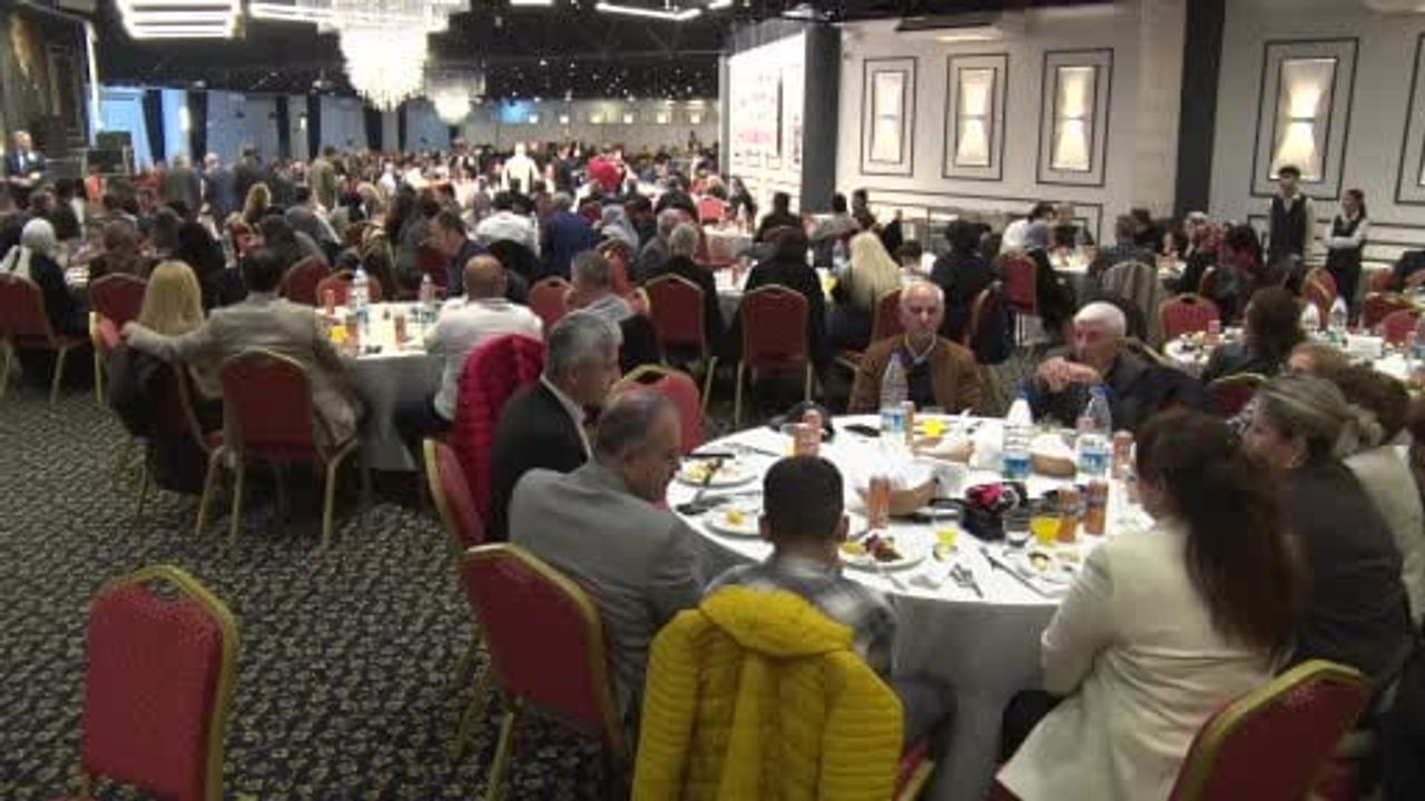 İzmir’de Erzincanlılar birlik ve dayanışma gecesinde buluştu