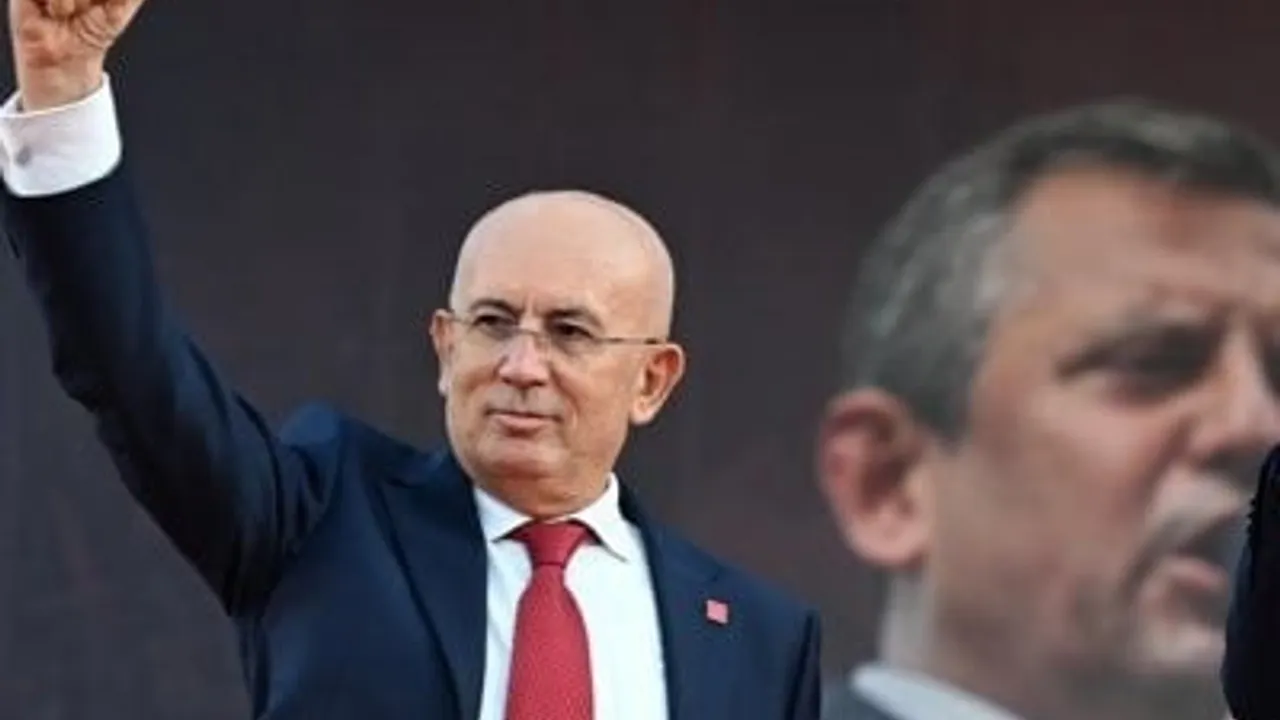 İzmir kooperatif soruşturmasında CHP Ankara İl Başkanı Ümit Erkol gözaltına alındı