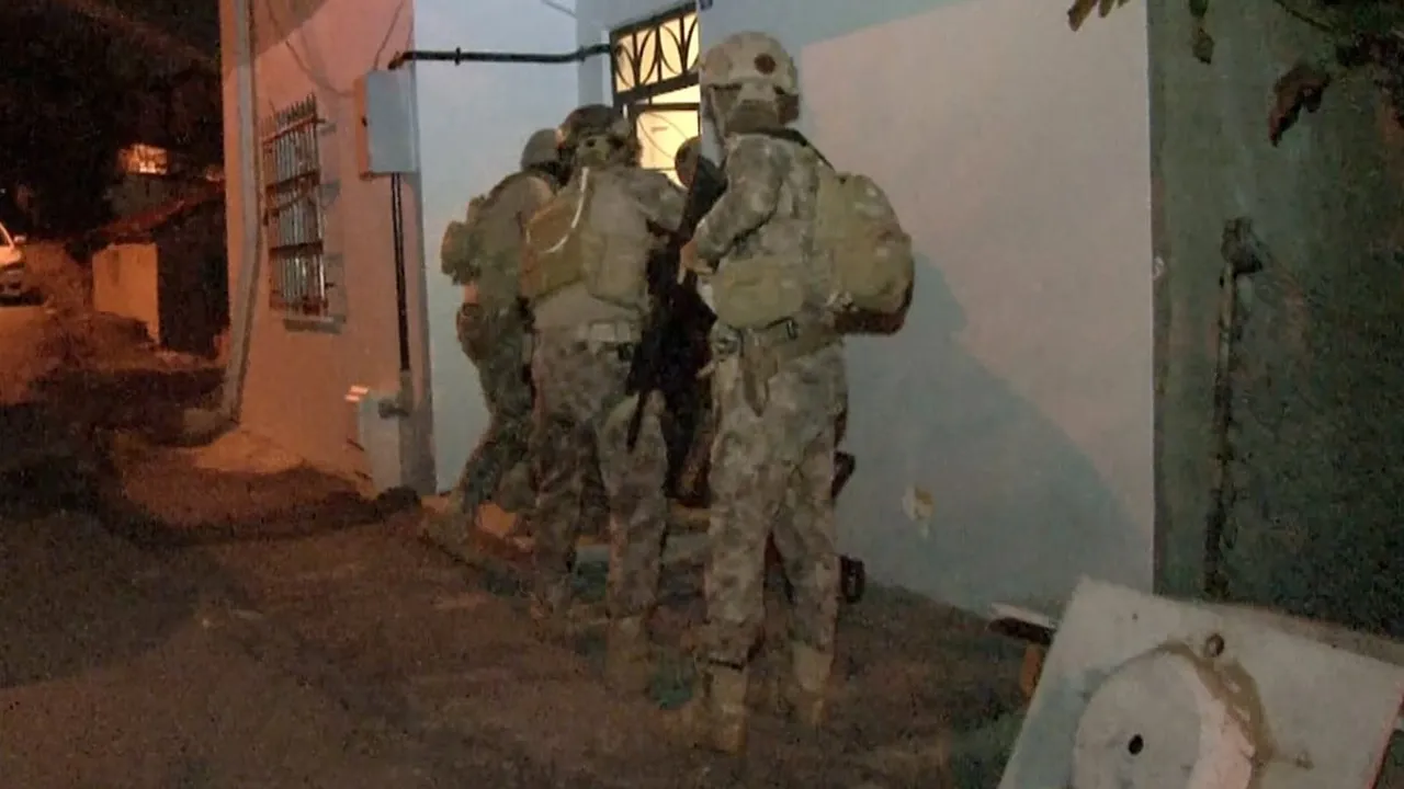 İzmit'teki silahlı saldırıda 6 şüpheli tutuklandı, 4 kişi daha gözaltında