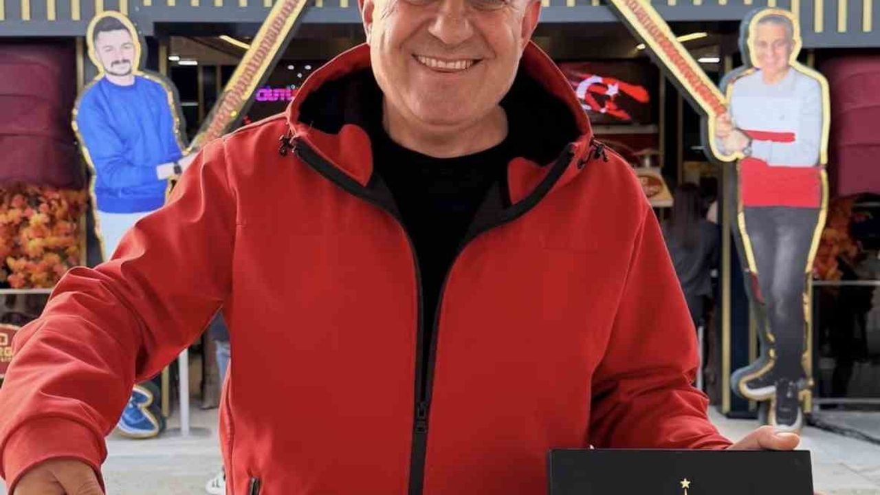 Kaburgacı Yaşar Usta 'En İyi Et Lokantası' ödülünü aldı