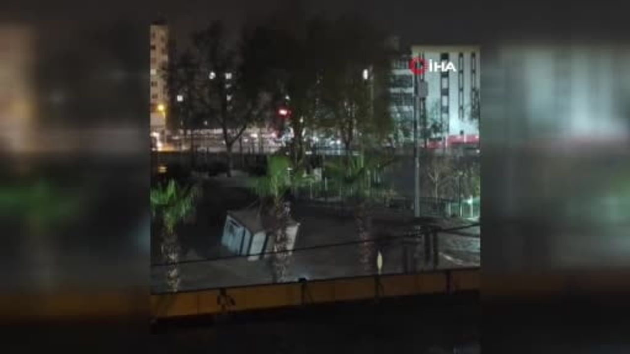 Kadirli'de sel sularına kapılan ve içinde iki kişinin olduğu otomobilin son görüntüleri ortaya çıktı