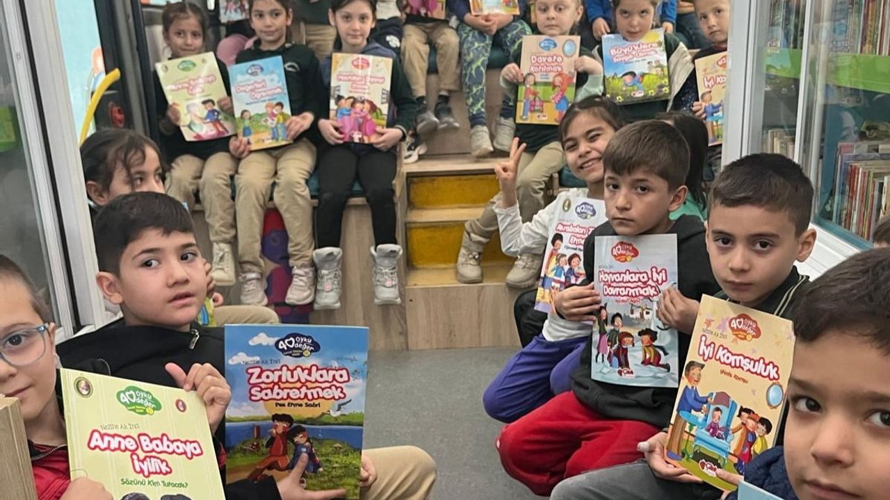 Kahramanmaraş Mobil Çocuk Kütüphanesi Mart’ta 9 Kırsal Okulu Ziyaret Etti