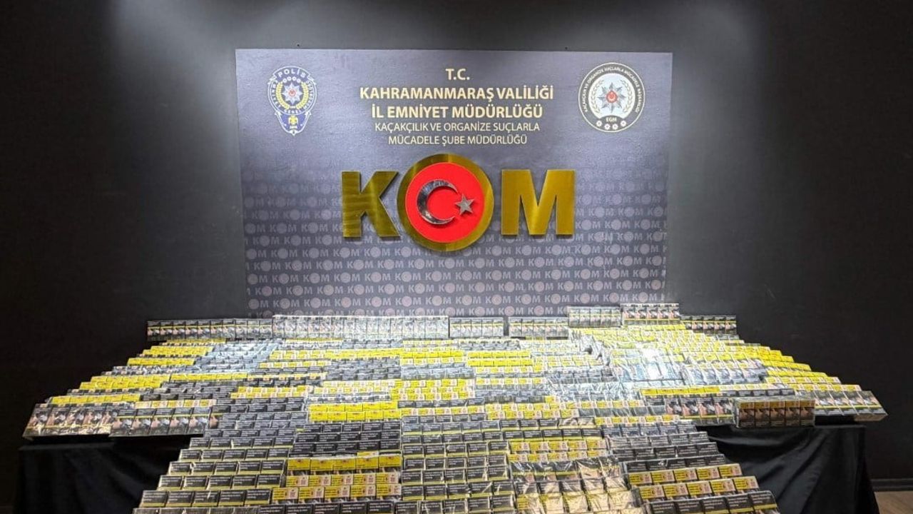 Kahramanmaraş’ta kaçak cep telefonu ve binlerce paket sigara ele geçirildi