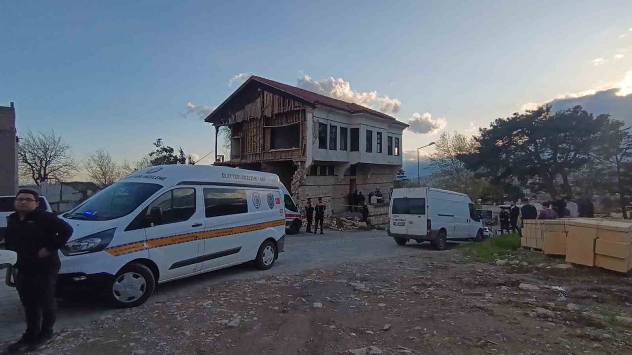 Kahramanmaraş’ta metruk binada 52 yaşındaki erkek cesedi bulundu