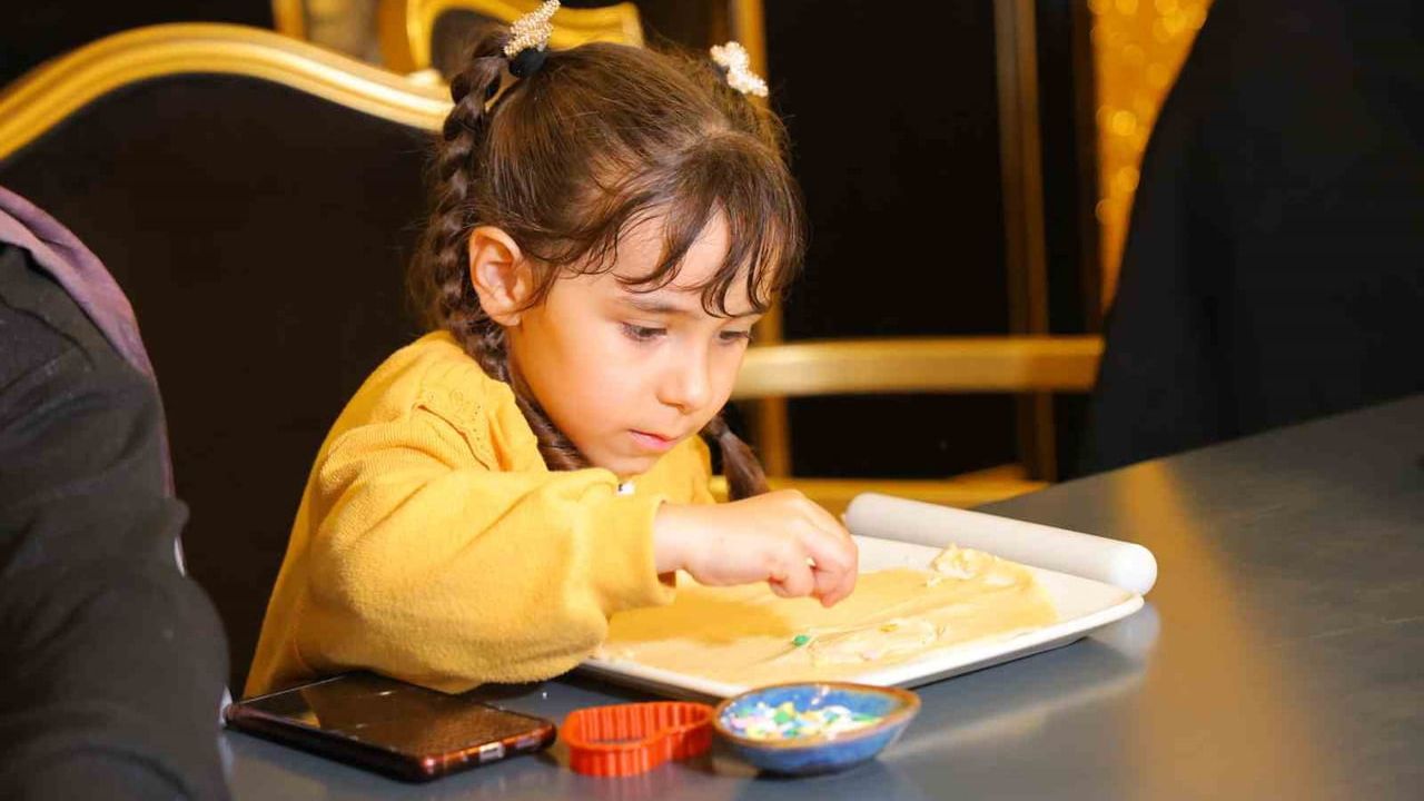 Kahramanmaraş'ta Otizm Farkındalık Günü: Özel Çocuklar Kurabiye Yaparak Sosyalleşti