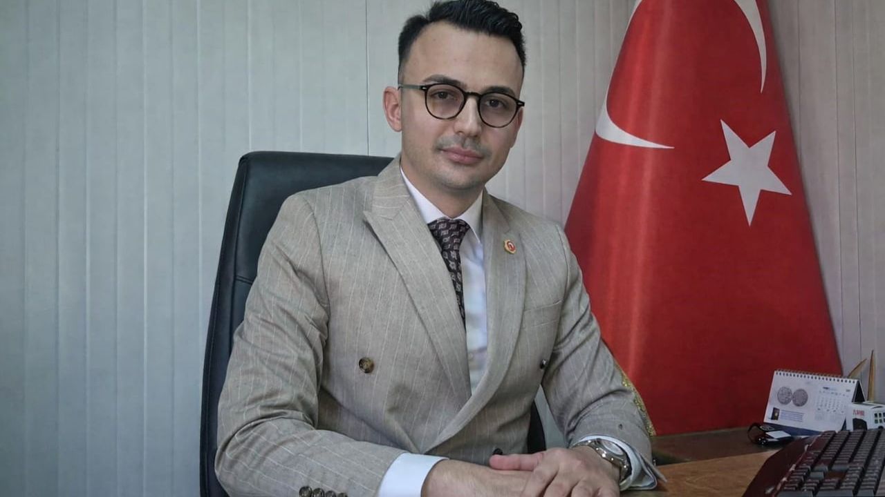 Kale Devlet Hastanesi Başhekimi Kerim Elçin istifa etti; Dr. Serdar Elmas vekaleten atandı