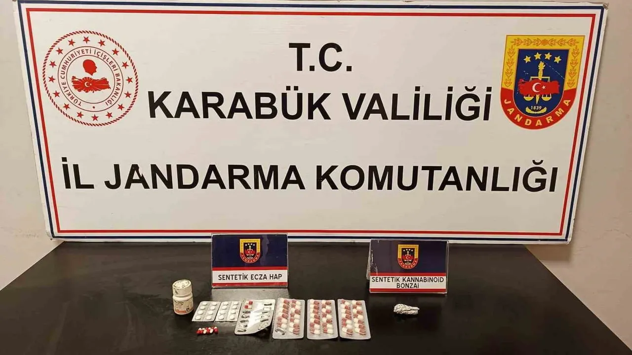 Karabük’te jandarma operasyonunda uyuşturucu ve tefecilik delilleri ele geçirildi