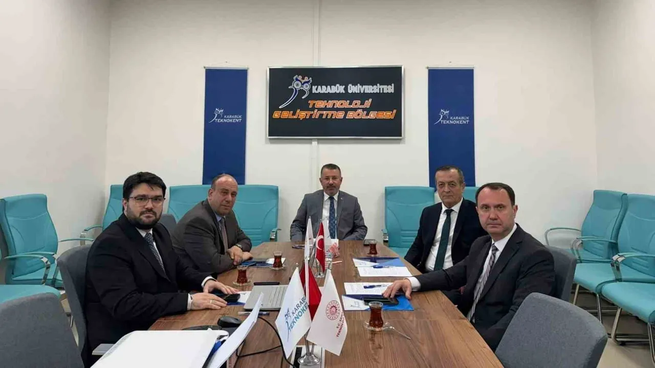 Karabük Teknokent Yönetim Kurulu mart toplantısında üniversite-sanayi iş birlikleri ve girişimcilik ele alındı