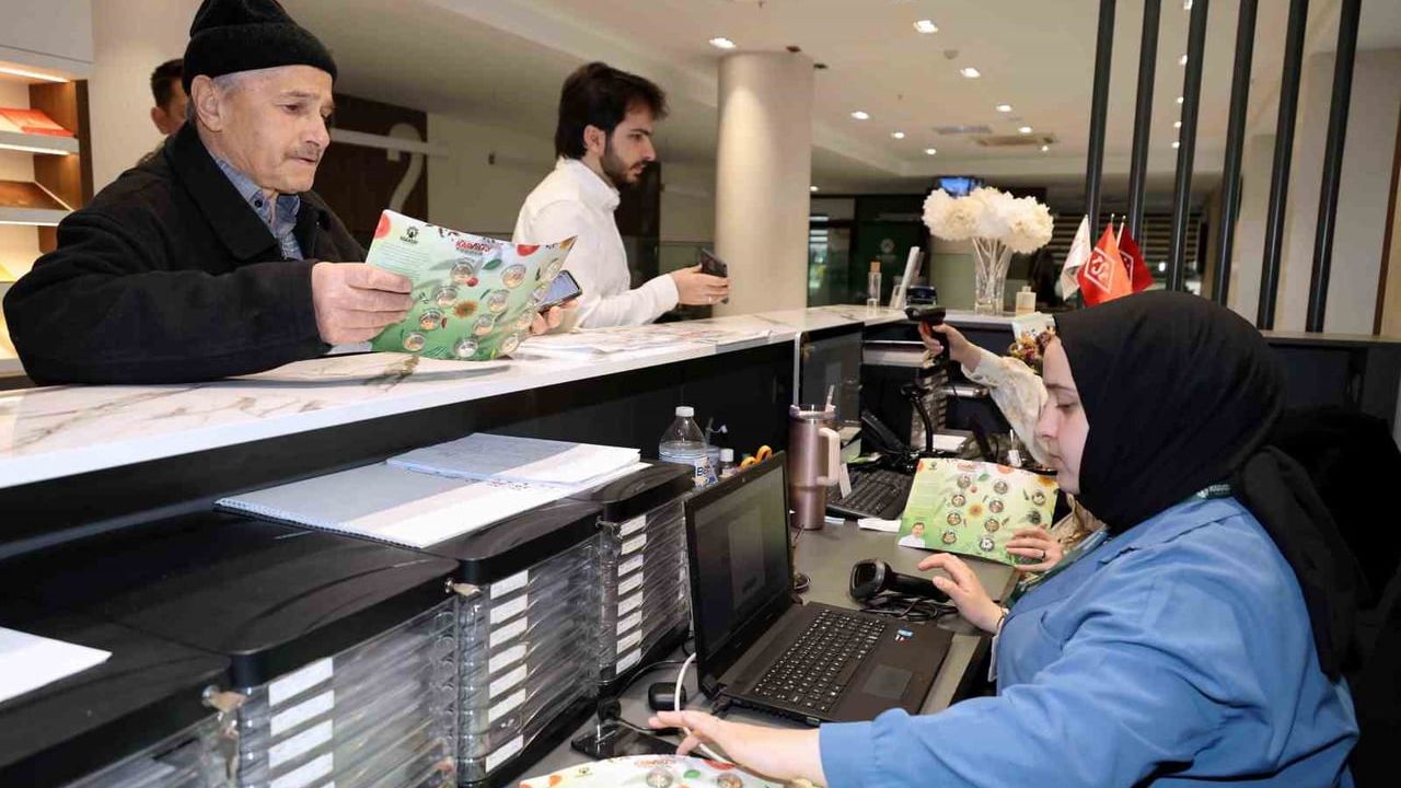 Karatay Belediyesi 'Karatay Ata Tohum' Projesiyle Yerli Tohuma Ücretsiz Destek Sağlıyor