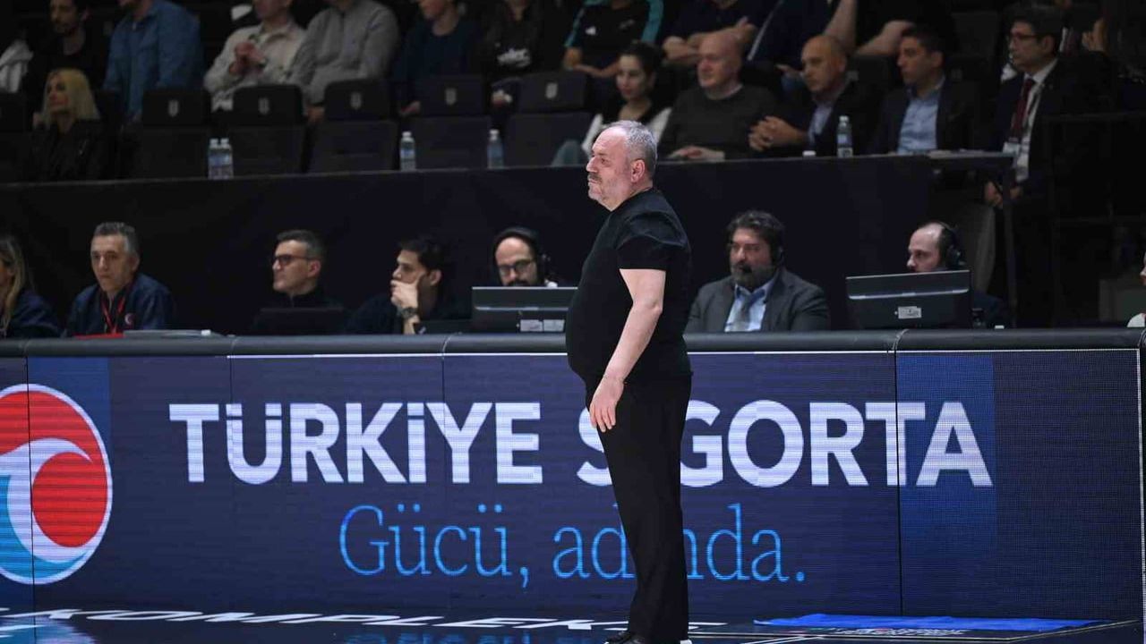 Karşıyaka, Beşiktaş'a 92-86 yenildi; ligde avantajı kaçırdı