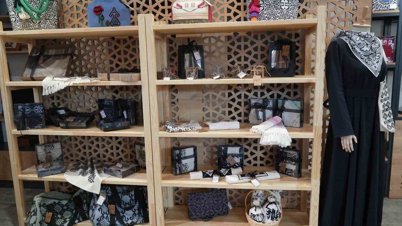 Kastamonu'da Türkiye'nin İlk 'Ekolojik Market'i Açıldı