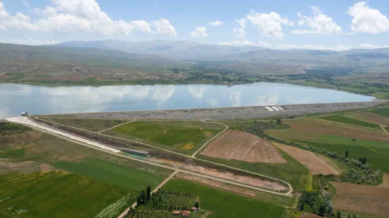 Kayseri'de 23 yılda 183 su tesisi: 767 Bin 740 dekar sulandı, 456 milyon m³ depolama