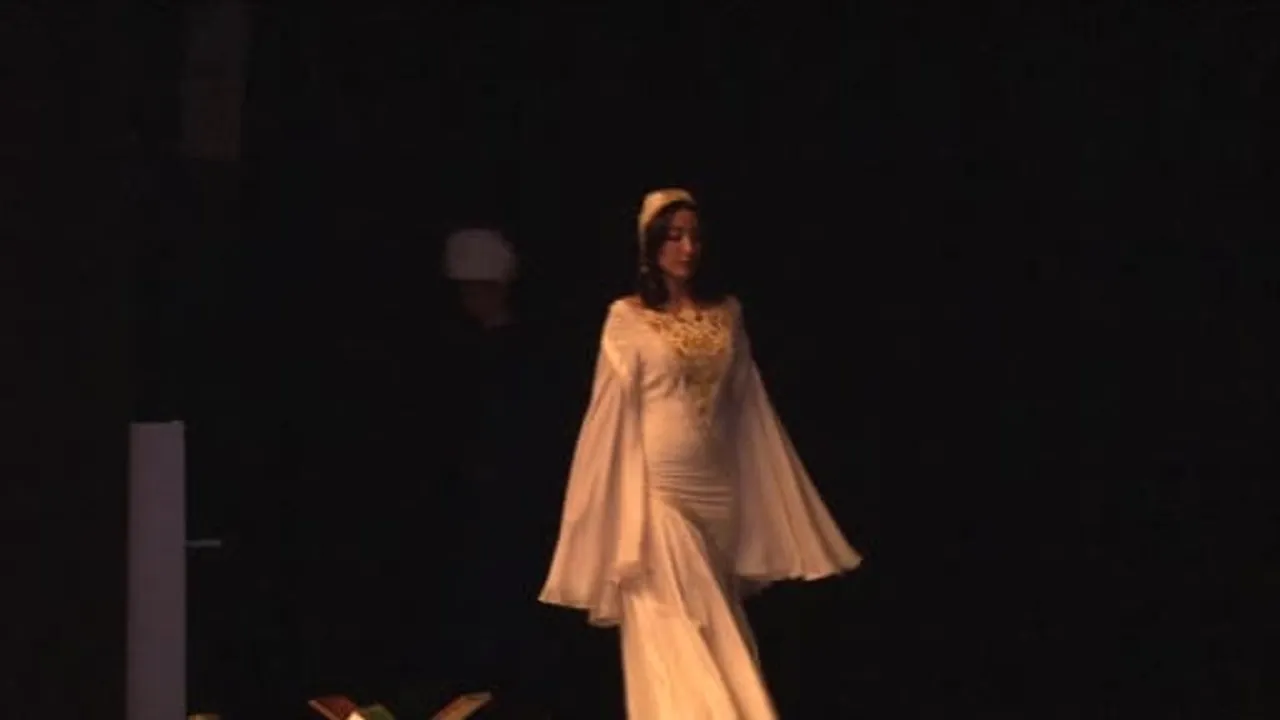 Kayseri'de Mimar Sinan Eserleri Kıyafetlere Taşındı: Defile ve Anma Etkinlikleri