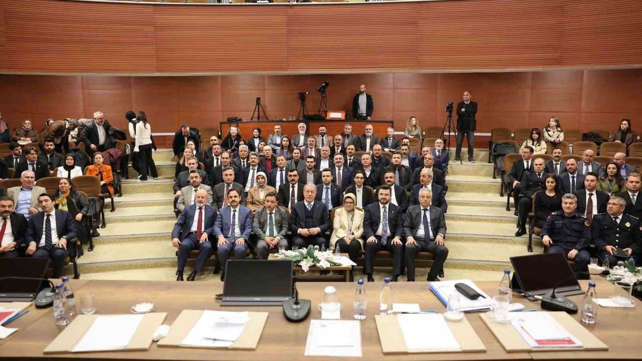 Kayseri'de 'Sensiz Olmaz' Projesi Tanıtıldı: Suça Sürüklenen Çocuklara Yönelik Önleme ve Rehabilitasyon